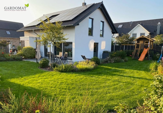 Natürlich klassischer Garten