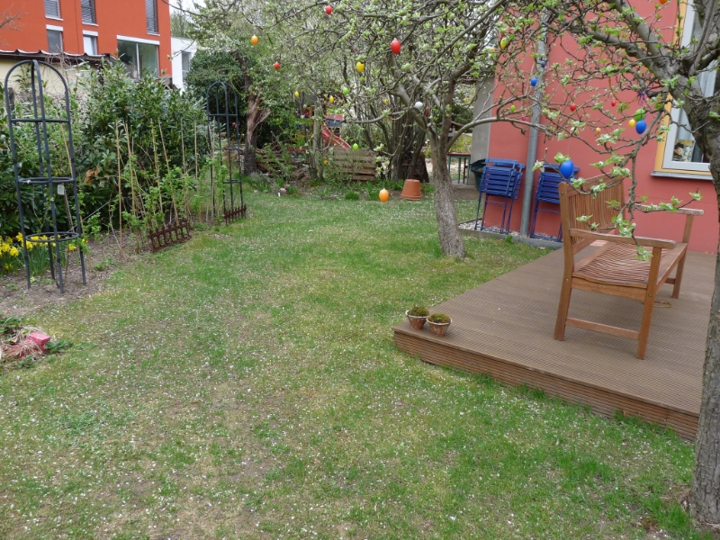 Hausgarten im natürlichen Stil