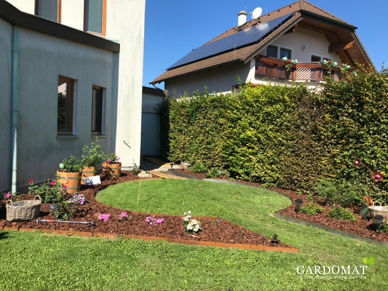 Romantisch natürlicher Garten