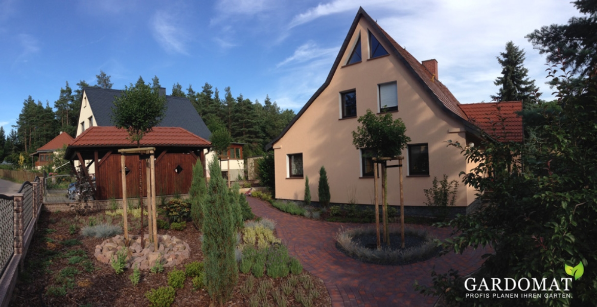 Großer klassischer Garten