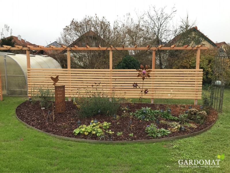 Romantisch natürlicher Garten